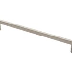 Eurospec SWP1134/450SSS Carlton Pull Handle (LEAD TIME: 2-3 DAYS)