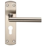 Eurospec CSLP1162E/SSS Steelworx Residential Mitred Lever On Euro Lock Backplate (LEAD TIME: 2-3 DAYS)